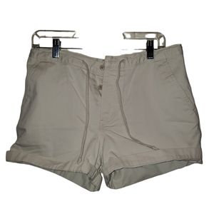 Gap Women's white Shorts
